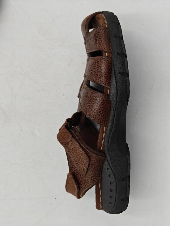 Earth Spirit Gelron 2000 Mens 9.5 Cognac Leather Fisherman Sandals Almond